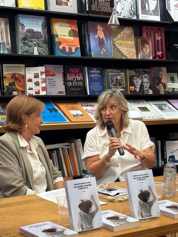Donata Maria Biase, Cinzia Ugatti